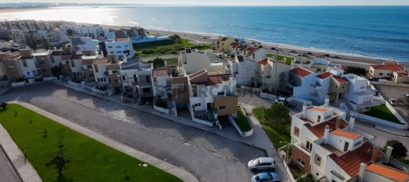 Дом с 6 спальнями в Фигейра да Фош, Португалия № 162837 49