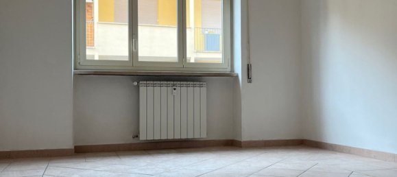 4 rooms Apartment in Rome, Italy No. 204789 4