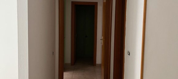 4 rooms Apartment in Rome, Italy No. 204789 11
