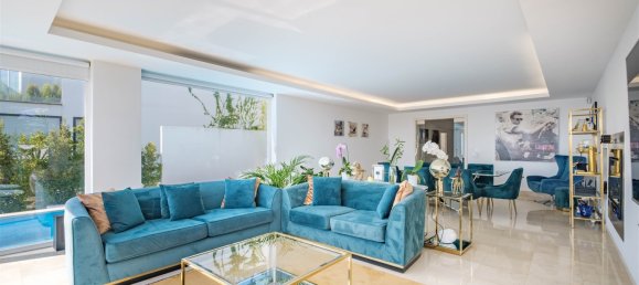 5 bedrooms Villa in Cascais, Portugal No. 134139 7