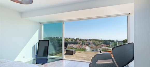 5 bedrooms Villa in Cascais, Portugal No. 134139 21