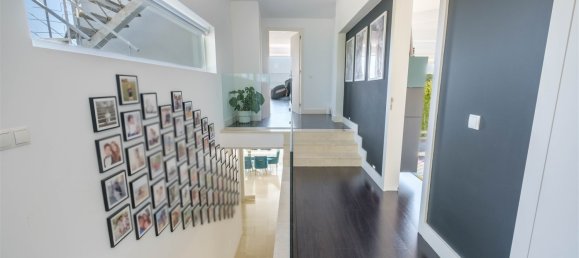 5 bedrooms Villa in Cascais, Portugal No. 134139 8