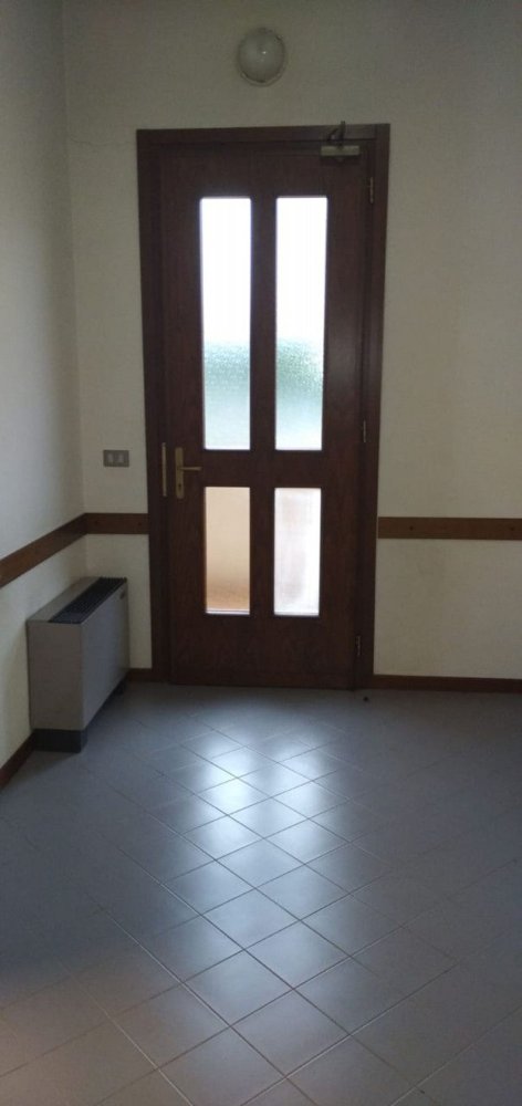 Büro in Anguillara Veneta, Italy 54m², Nr. 178892