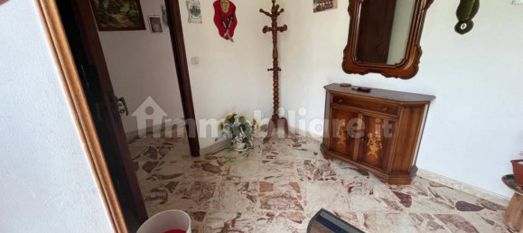 Вилла с 3 спальнями в Монреале, Италия № 360255 14