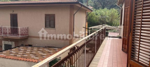 Вилла с 3 спальнями в Монреале, Италия № 360255 4