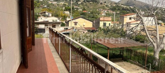 Вилла с 3 спальнями в Монреале, Италия № 360255 26