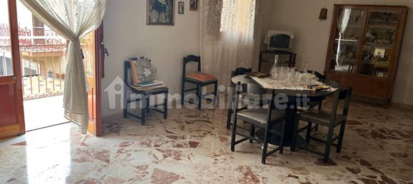 Вилла с 3 спальнями в Монреале, Италия № 360255 16