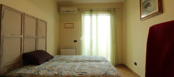 2 chambres Appartement à Reggio Calabria, Italy No. 300615 6