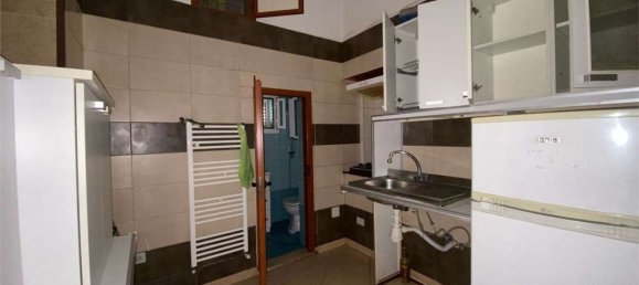 2-Zimmer Wohnung in Taranto, Italy, Nr. 83648 8
