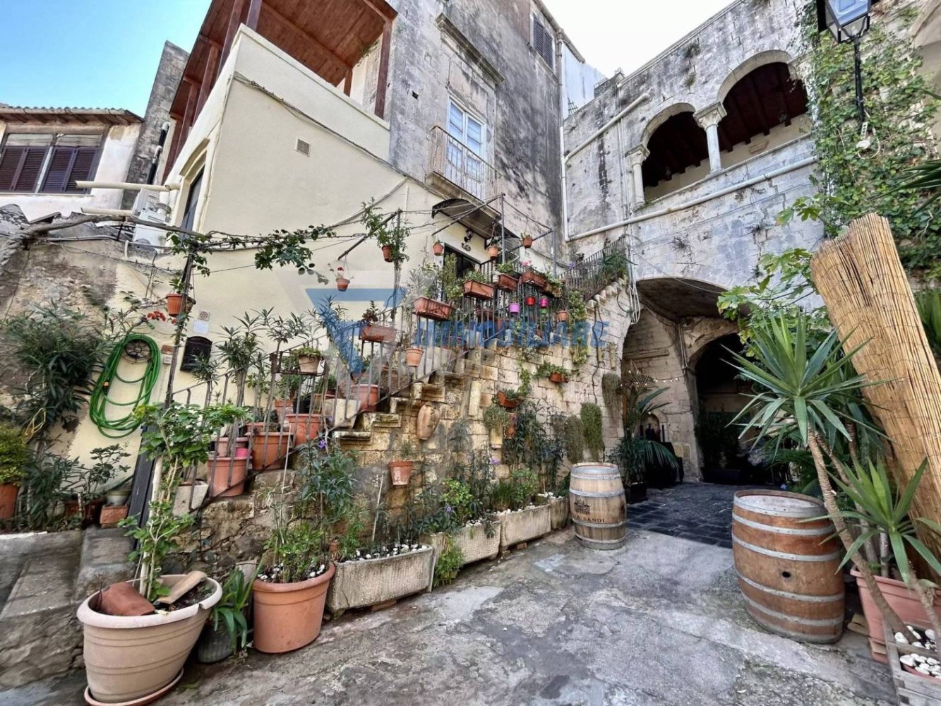 Квартира с 2 спальнями в Сиракузы, Италия № 350642