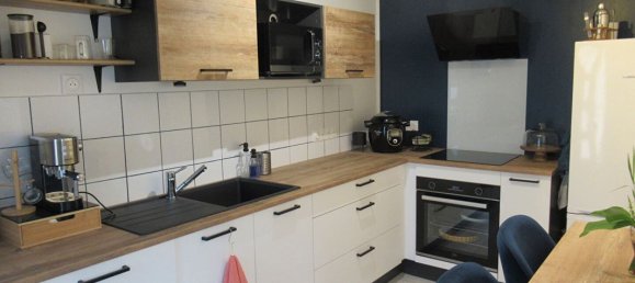 2 Schlafzimmer Haus in Becon-les-Granits, France, Nr. 287919 2