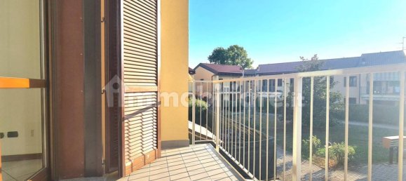 2 bedrooms Apartment in Pavia, Italy No. 312176 8