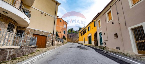 6 rooms House in Cupramontana, Italy No. 2226 5