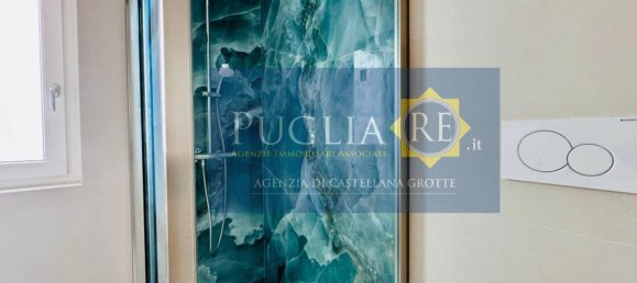 Villa de 3 dormitorios en Castellana Grotte, Italy No. 80854 28