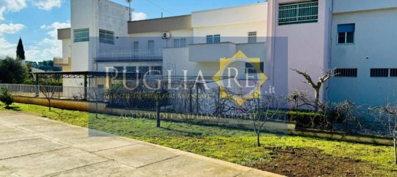 Villa de 3 dormitorios en Castellana Grotte, Italy No. 80854 38