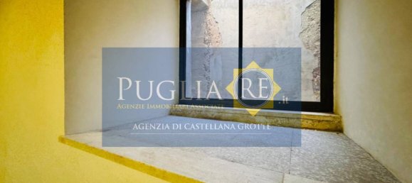 Villa de 3 dormitorios en Castellana Grotte, Italy No. 80854 5