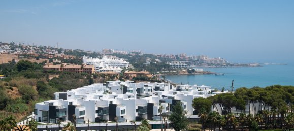3 bedrooms Penthouse in Estepona, Spain No. 1402 14