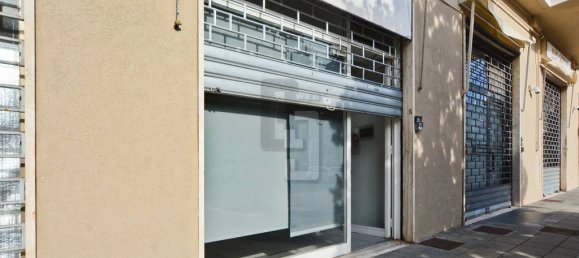 1-salle Propriété commerciale à Scandicci, Italy No. 355188 11