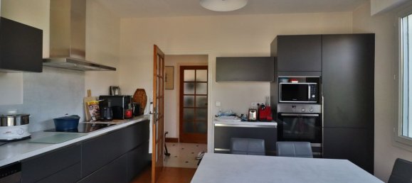 Casa de 4 dormitorios en Troyes, France No. 87673 4