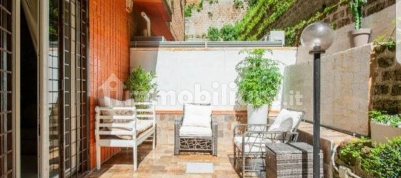 2-Zimmer Wohnung in Rome, Italy, Nr. 204279 2