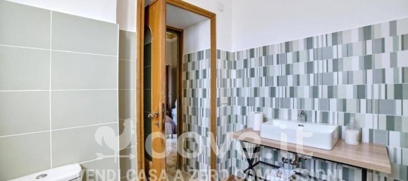 2 bedrooms Villa in Catania, Italy No. 276838 37