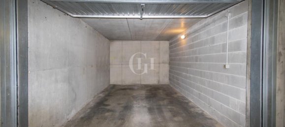 3 rooms Apartment in Verona, Italy No. 11613 28