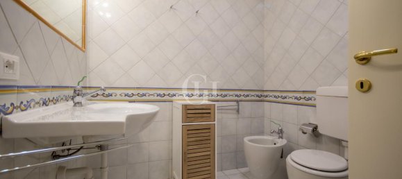 3 rooms Apartment in Verona, Italy No. 11613 18