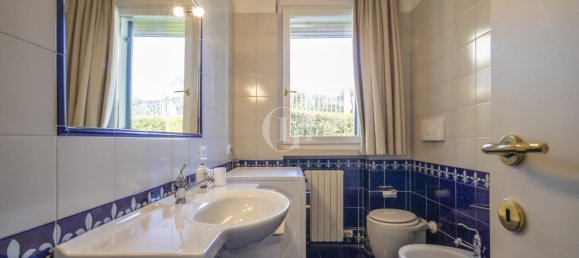 3 rooms Apartment in Verona, Italy No. 11613 15