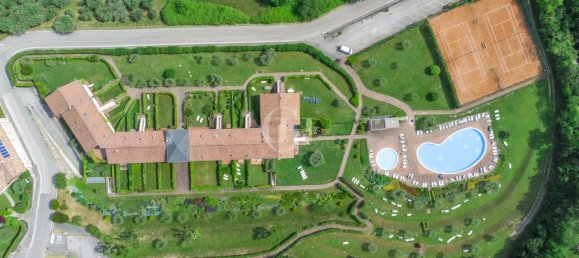 3 rooms Apartment in Verona, Italy No. 11613 25