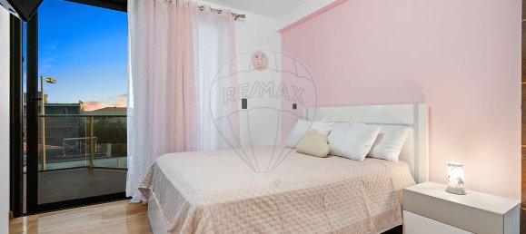 3 bedrooms House in Funchal, Portugal No. 25062 11