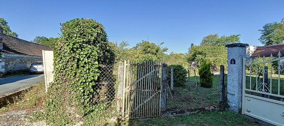  Land in Blere, France No. 247944 11