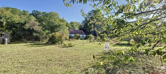  Land in Blere, France No. 247944 3