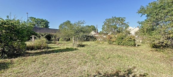  Land in Blere, France No. 247944 7