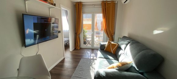 Apartamento de 2 dormitorios en Torrevieja, Spain No. 77250 9