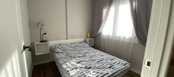 Apartamento de 2 dormitorios en Torrevieja, Spain No. 77250 12