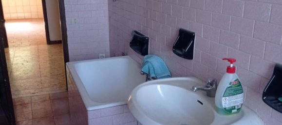 2-salle Appartement à Guidonia Montecelio, Italy No. 132826 15