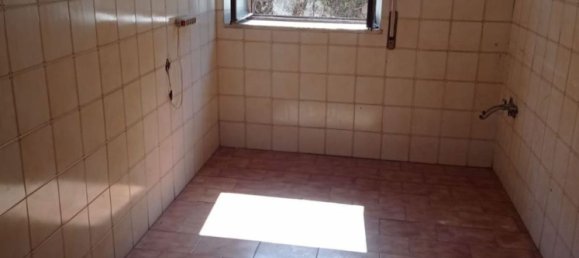 2-salle Appartement à Guidonia Montecelio, Italy No. 132826 4