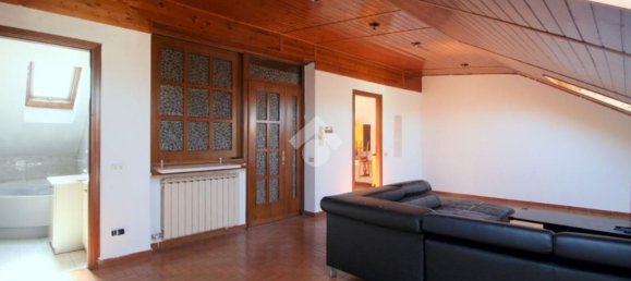 6 Schlafzimmer Haus in Cassano Magnago, Italy, Nr. 372611 21