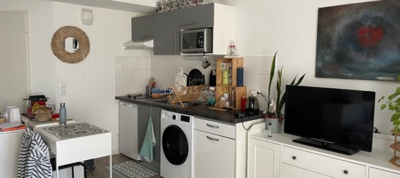 Studio in Tours, France No. 155827 4