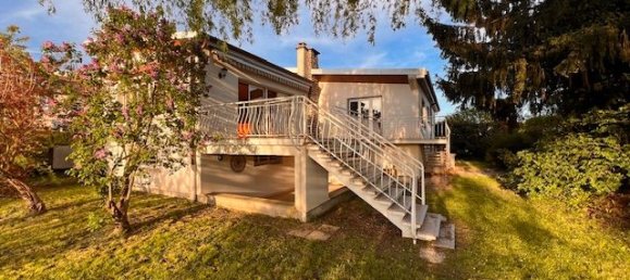 3 bedrooms House in Luneville, France No. 77109 12