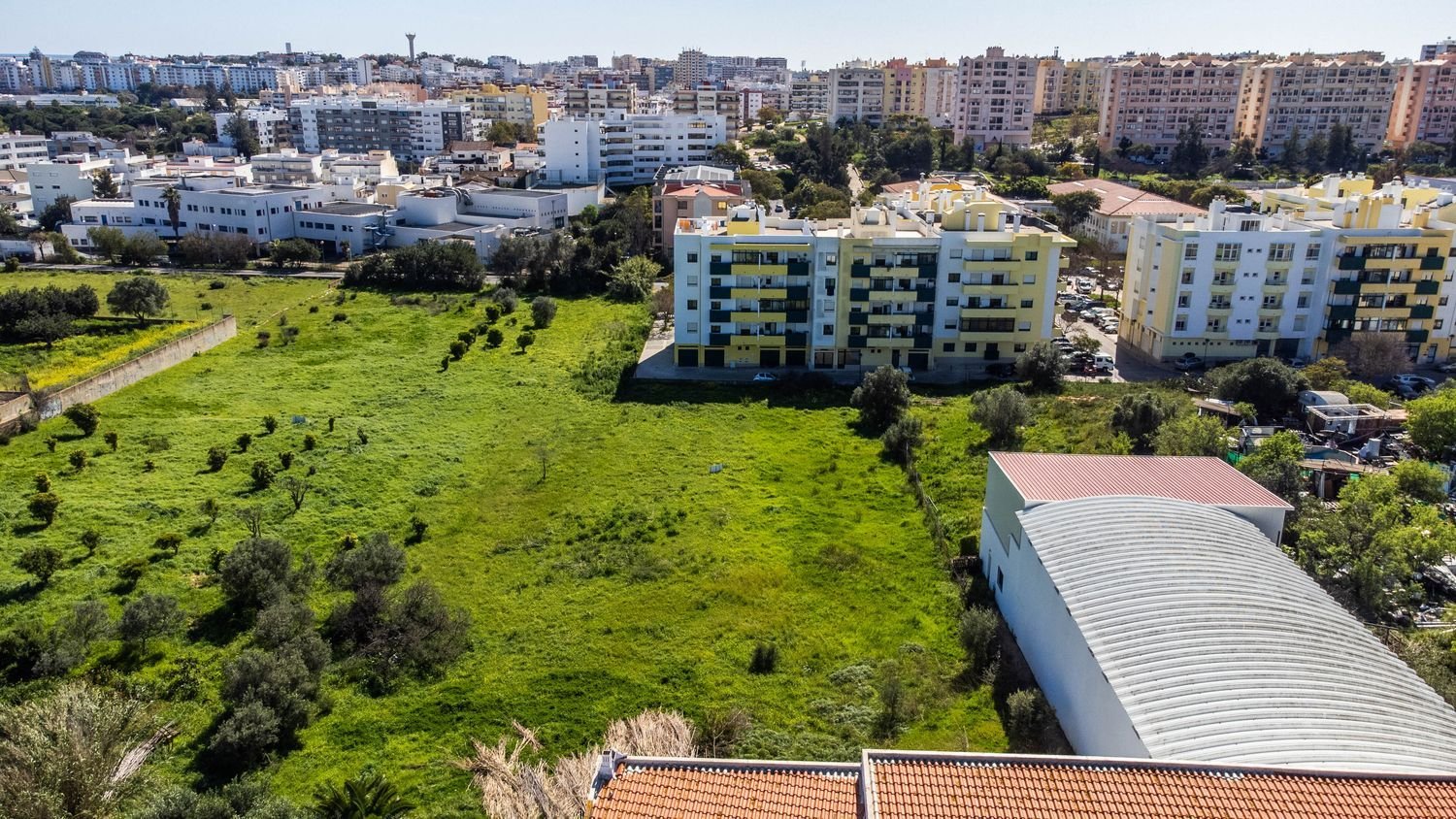 2624m² Land in Faro, Portugal No. 135553