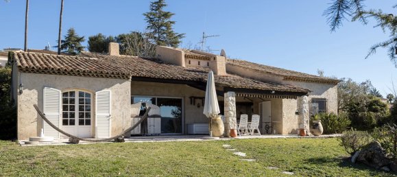 4 bedrooms Villa in Cagnes-sur-Mer, France No. 38288 16
