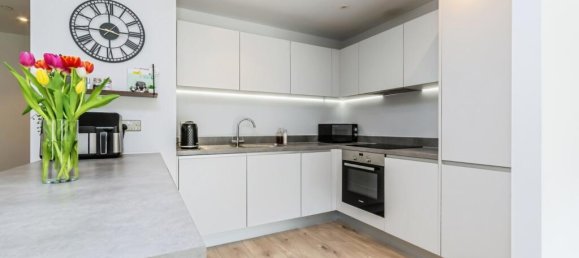 2 bedrooms Apartment in Kenley, United Kingdom No. 8056 12