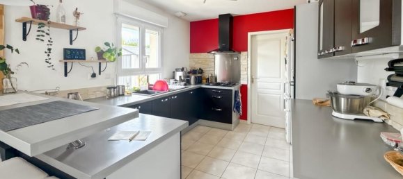 4 bedrooms House in Calvados, France No. 362175 4