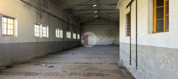 Склад с 1 комнатой в Мармироло, Италия № 210720 7