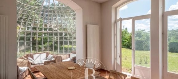 Casa de 11 dormitorios en Lentilly, France No. 298682 5