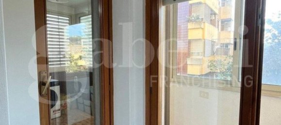 2 bedrooms Apartment in Cagliari, Italy No. 57162 5