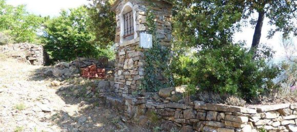 518m² Land in Badalucco, Italy No. 90382 40