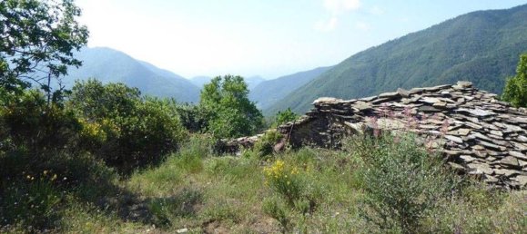 518m² Land in Badalucco, Italy No. 90382 18