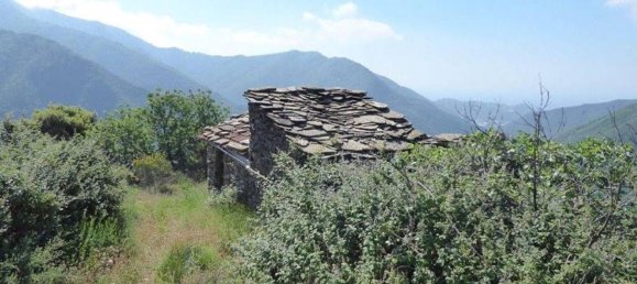 518m² Land in Badalucco, Italy No. 90382 17